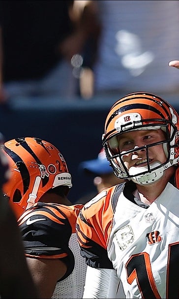 Dalton helps Bengals to 22-13 win over Texans